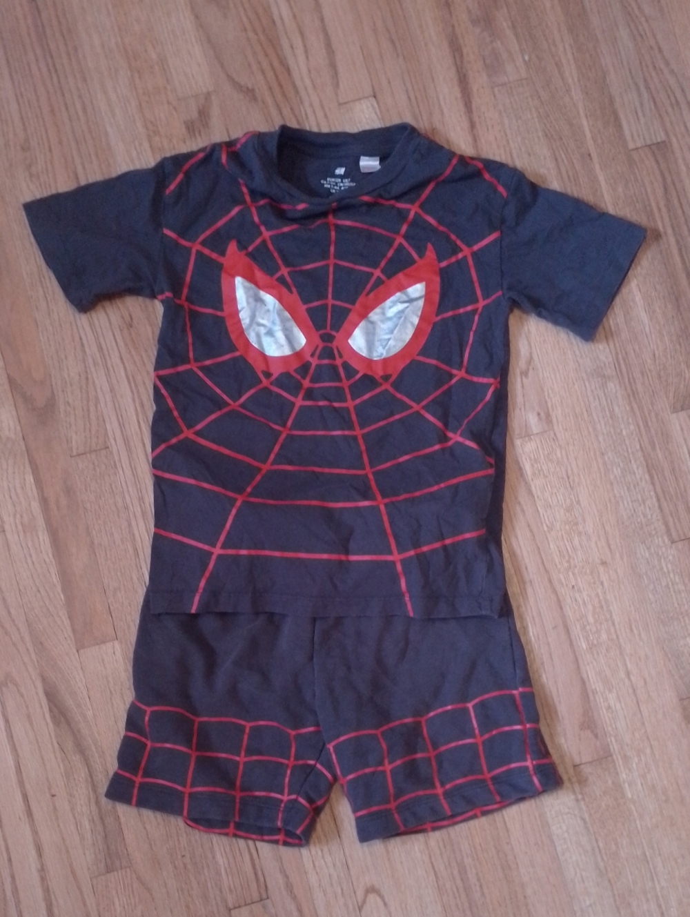 H&M Marvel Spiderman Black & Red Spider Web Superhero T-shirt Shorts Set Bundle